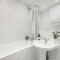2 Bedr, 3 Beds, 1 Bath Thames, Trafalgar SQ