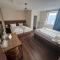 Hotel Capitol Zentrum - 24h -