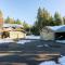 Family Home - Pet Friendly with Hot tub and Pool Access - Ronald