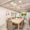 Palm Cove Retreat - Umina Beach