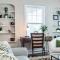 Beautiful 5BR/4BA Luxury Historic Home on Success