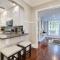 Beautiful 5BR/4BA Luxury Historic Home on Success