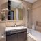 Silkhaus elegant 1BDR in Downtown Views with pool & gym access