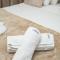 Lazuli Beach & Pool Apartment 501