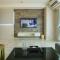 Hotel 385