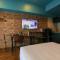 Hotel 385