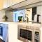 Modern Luxe Chic 2BR Near Southern Cross Station