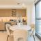 the 'Paris' Condo - Stylish 2Bd with Burj View - 迪拜