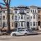 Spacious 4BR DC Townhouse with Jacuzzi & Parking - 华盛顿