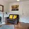 Comfortable 1 Bed Retreat in Batley - Sleeps 3 - Batley