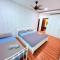 Kuching Vivacity Jazz Suite 3 YM Homestay 3 bedroom 2 bathroom