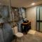 Rich Boutique Hotel