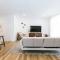 Near Downtown Denver A Huge Home With Two Kitchens - دنفر
