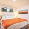 Groovy Getaway With 4 KING Beds And A Hot Tub - وستمنستر