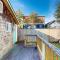 4th Avenue Beach Cottage