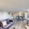 Wycliff Beach Condo