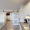 Wycliff Beach Condo