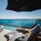 Sunny Hill Apartments with rooftop pool