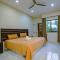 Hotel y Suites Los Encantos
