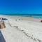 Ocean View Balcony just STEPS to the Beach with Pool, Parking and Wi-Fi! - New Smyrna Beach