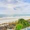 On-The-Beach Escape Oceanfront in Surfside! - ميرتل بيتش