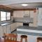 Seaview Townhouse 1 - Bring your own linen. - 西南岩