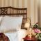 Hadleys Orient Hotel