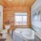 Luxury Mountain Cabin with Hot Tub and Pool Table! - 韦恩斯维尔