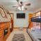 Luxury Mountain Cabin with Hot Tub and Pool Table! - 韦恩斯维尔