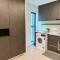 The Atrium at Jalan Ampang by OKBnB - Luxury 3 Bedroom Family Suite with Balcony, 3 mins to KLCC - 吉隆坡