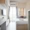 Comfort and Minimalist Studio at Parkland Avenue Apartment By Travelio - 当格浪
