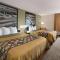 Super 8 by Wyndham Madison South