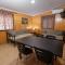 Hostal - Bungalows Camping Cáceres