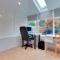 Pass the Keys Spacious and modern house with Free Parking - Cambridge