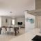 Beachfront Luxury Villa Idania