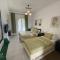 "olive"studio,private balcony with mountain view, kichenette & only 1km from the beach - Эрмонес