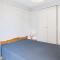 Appartement T2 cabine climatisé, à 400m de la plage, proche commerces, 2ème étage, parking inclus - FR-1-423-272