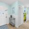 She Sells Seashells by the Seashore - Laketown Wharf #725 by Nautical Properties - بنما سيتي بيتش
