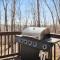 3 Fireplaces Hot Tub Fire Pit Deck Pool Access - Hedgesville
