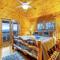 Yogi's Retreat - Blue Ridge