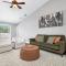 New! Boho Bungalow, Heated Pool, Community Amenities, & More! - 布雷登顿