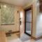 Tamarron Gambel Oak 777