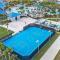 Ultimate Windsor Island 7BR pool spa Game room - Davenport