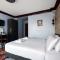 Mytra Hotel