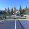 Great Bison Lodge at Tahoe Donner by Tahoe Getaways - Pet Friendly 4BR w HOA & Heated Driveway - 特拉基