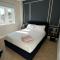 London Studios and Suites