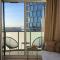 URBAN APARTMENTS Global Premium 11th Floor No 23 Free Garage Self Check-in - 卡托维兹