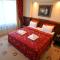 Stone Bridge Hotel