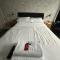 Headlands - Room Only Accommodation