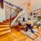 Luxurious century-old house with modern decor - Dordives